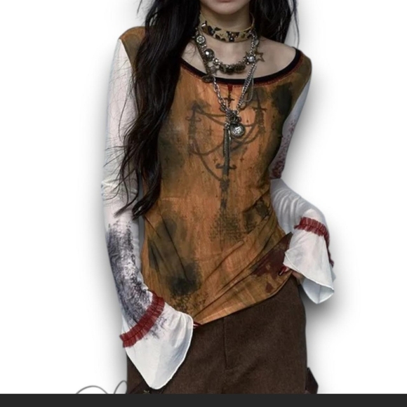 Stylish And Unique Brown and White Women's Top With Flared Sleeves. M - Picture 2 of 2